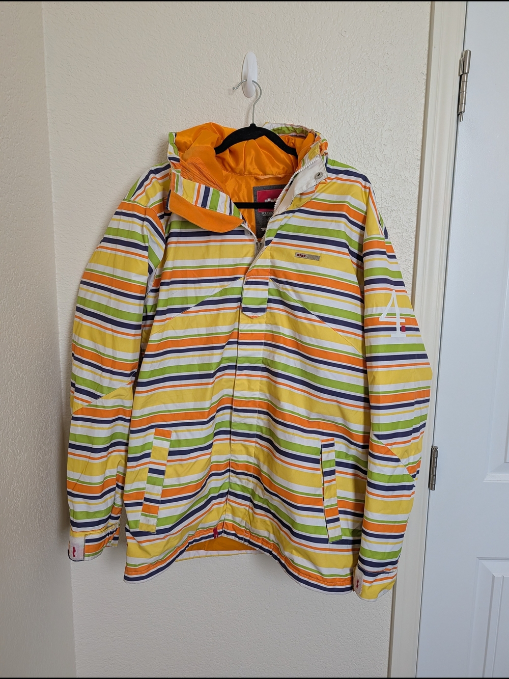 Vintage FourSquare Snowboard Mens Snowboard Jacket Orange Stripes Size M Medium